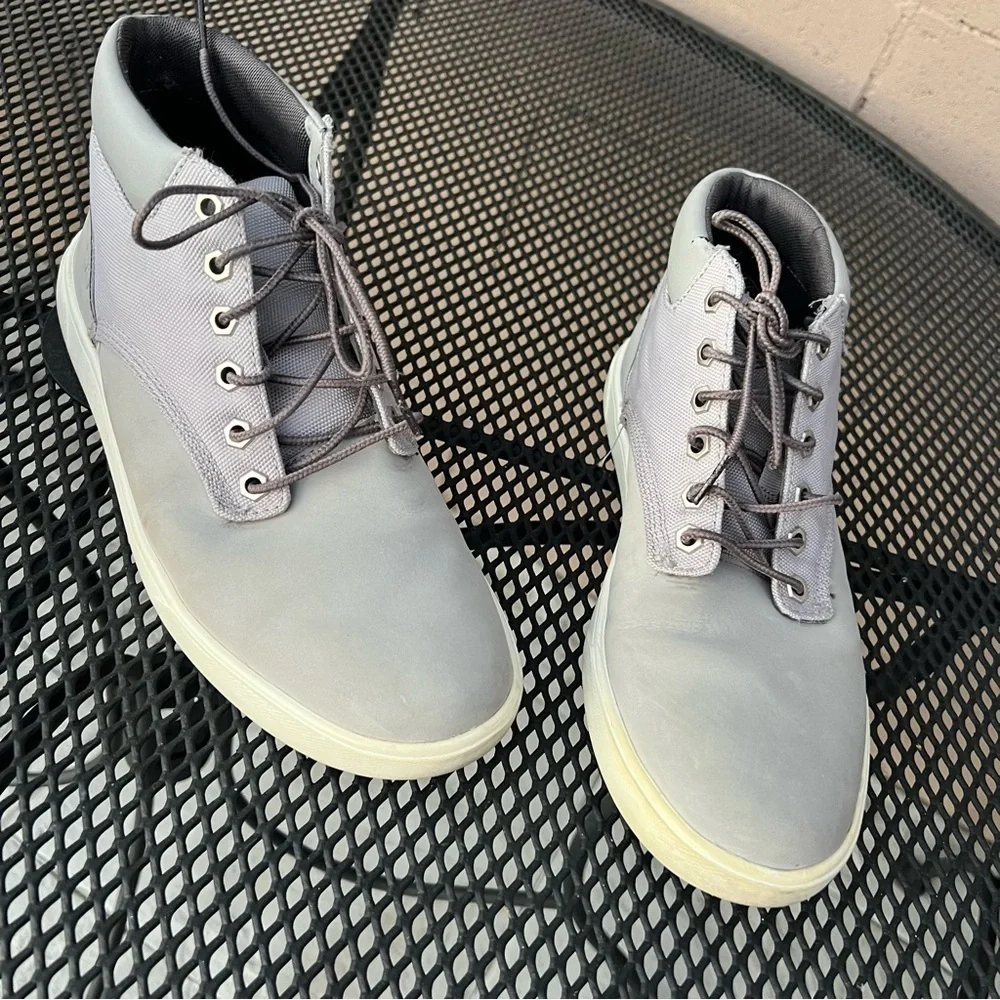 Men’s Timberland Eartkeeper Gray Groveton PlainToe Chukka Sneakers Shoes…